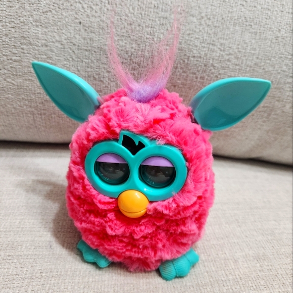 Furby Rare Pink & Blue INTERACTIVE  Toy Educational - Picture 1 of 3